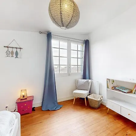 Beautiful In With Wi-fi Holiday home Royan